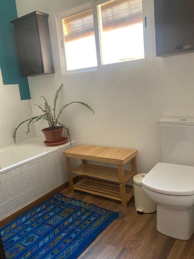 Naturalia: La Casita Con Patio Caces Exteriör bild
