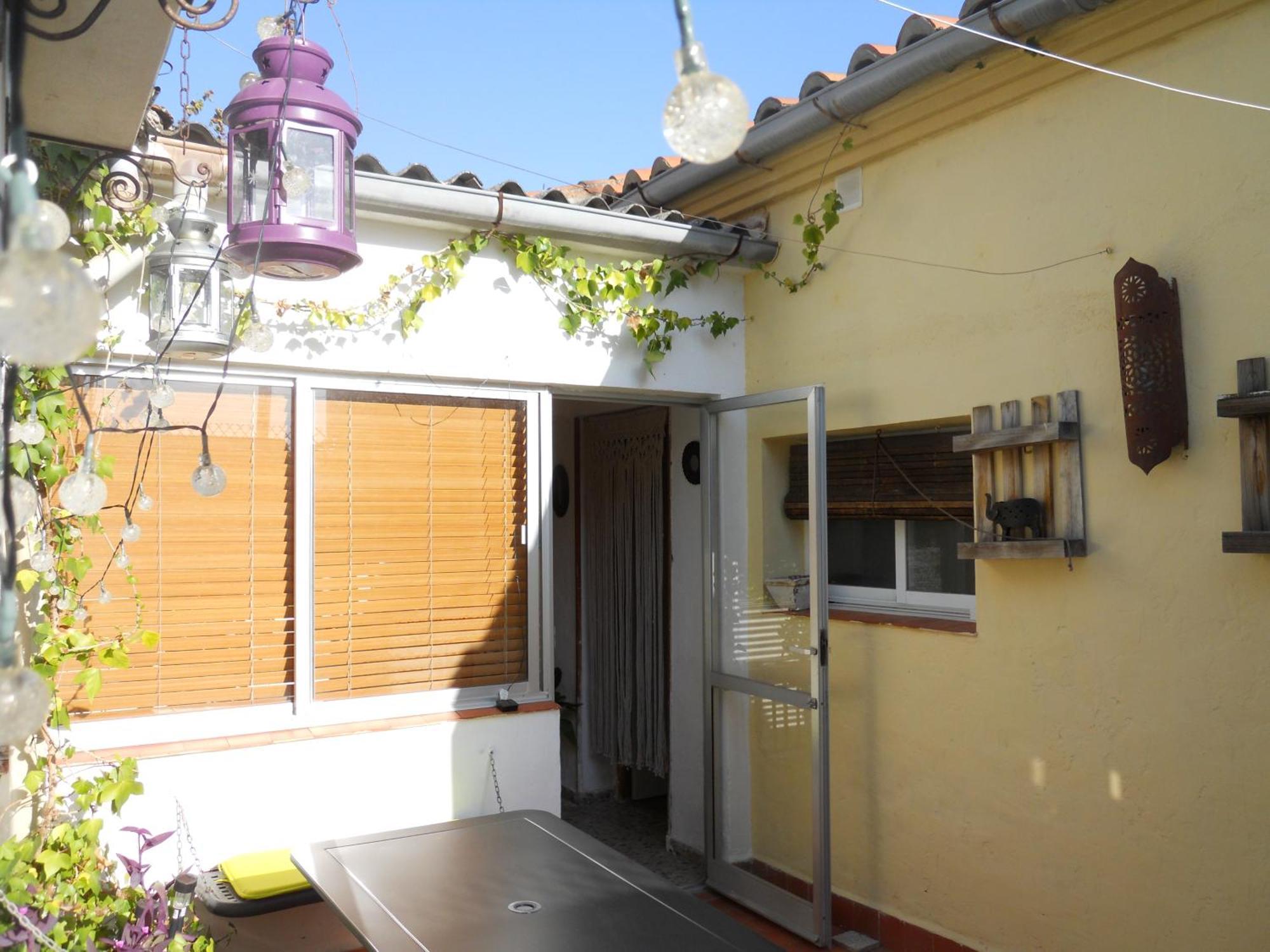 Naturalia: La Casita Con Patio Caces Exteriör bild